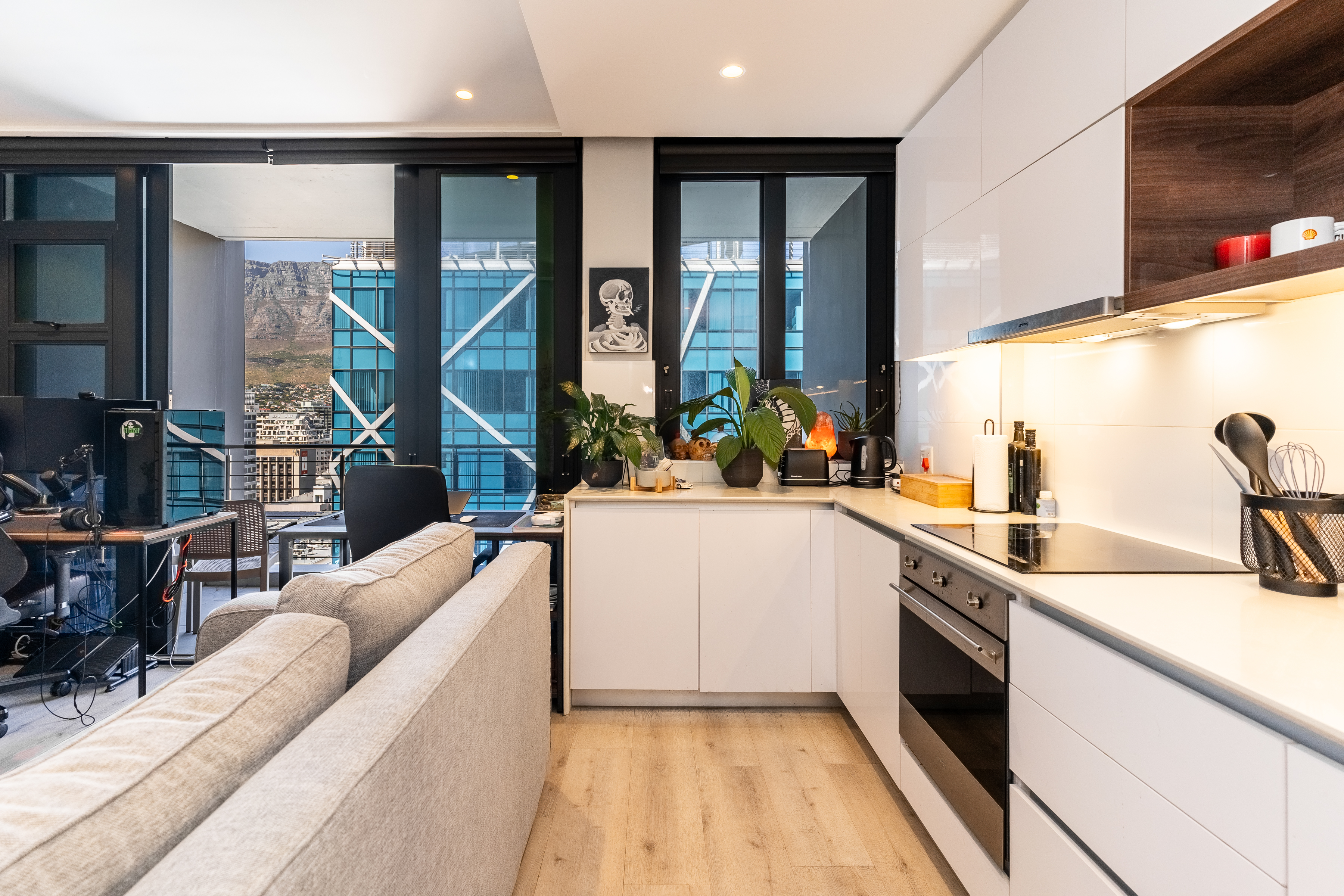 1 Bedroom Property for Sale in Cape Town City Centre Western Cape